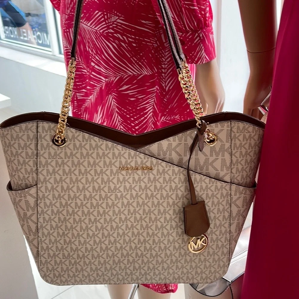 Michael Kors Jet Set Travel Large Chained Tote Shoulder Bag MK Vanilla NWT